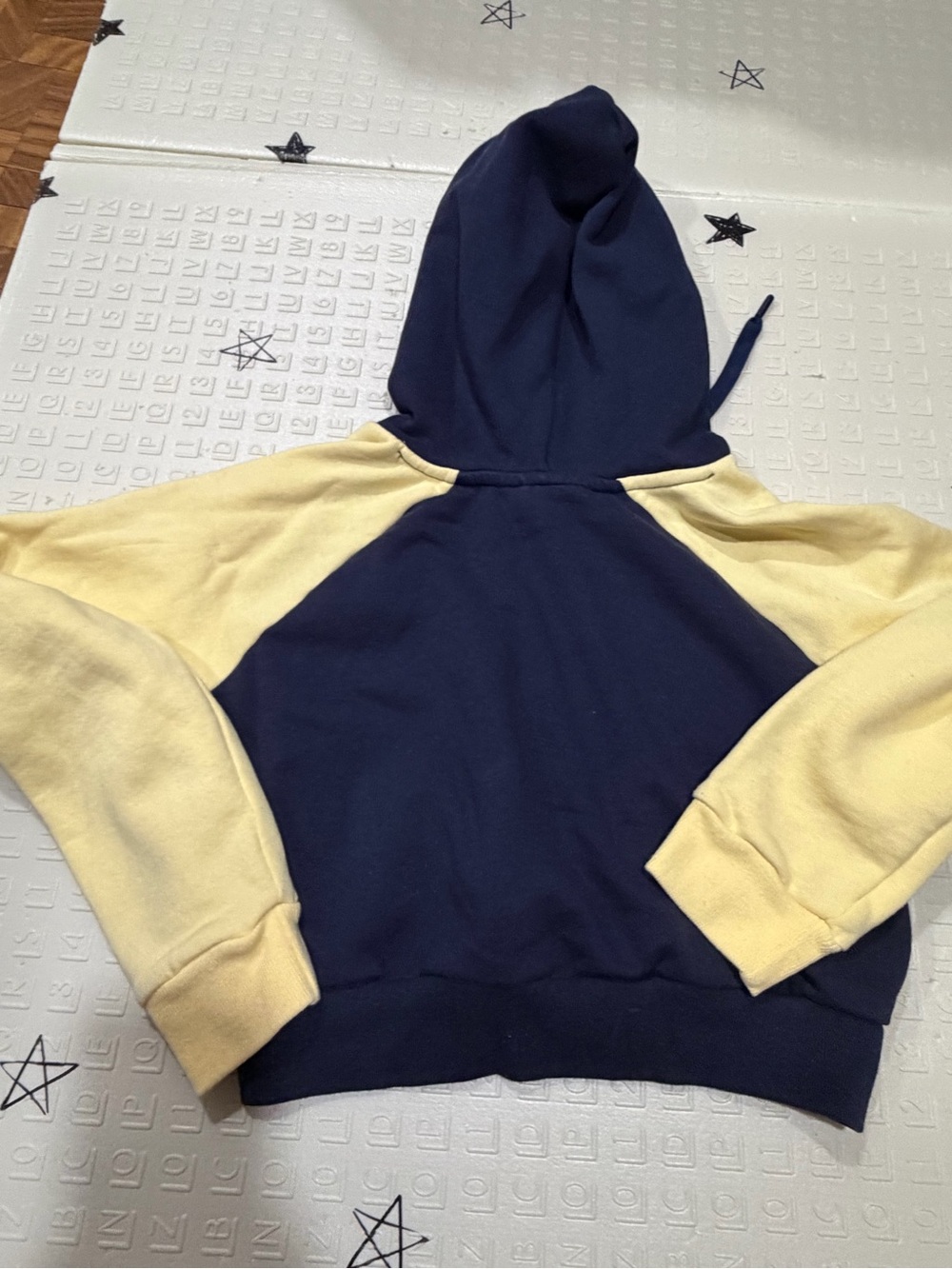 Jacket Subcategory Classification cropped - Picture 3 of 3